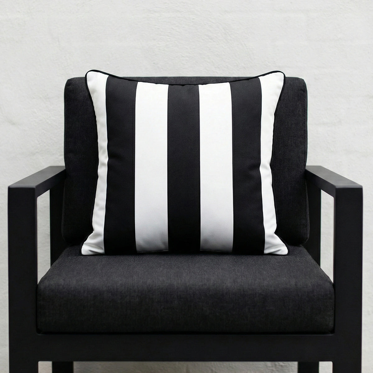 Mojo MJOC0367 45cm Cabana Stripe Black Cushion Cover with Pipe – piped black stripe outdoor cushion cover